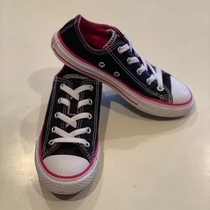 NEW SZ 1 CONVERSE - BLACK